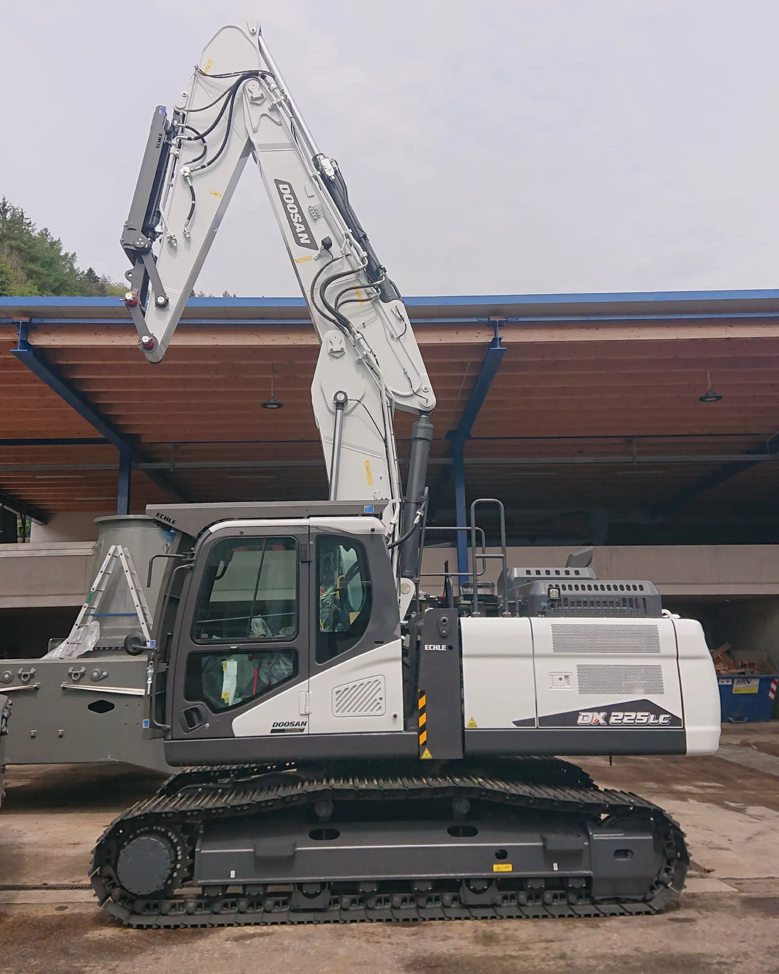 ECHLE-Bagger-Kippkabine-Doosan-DX225LC-7