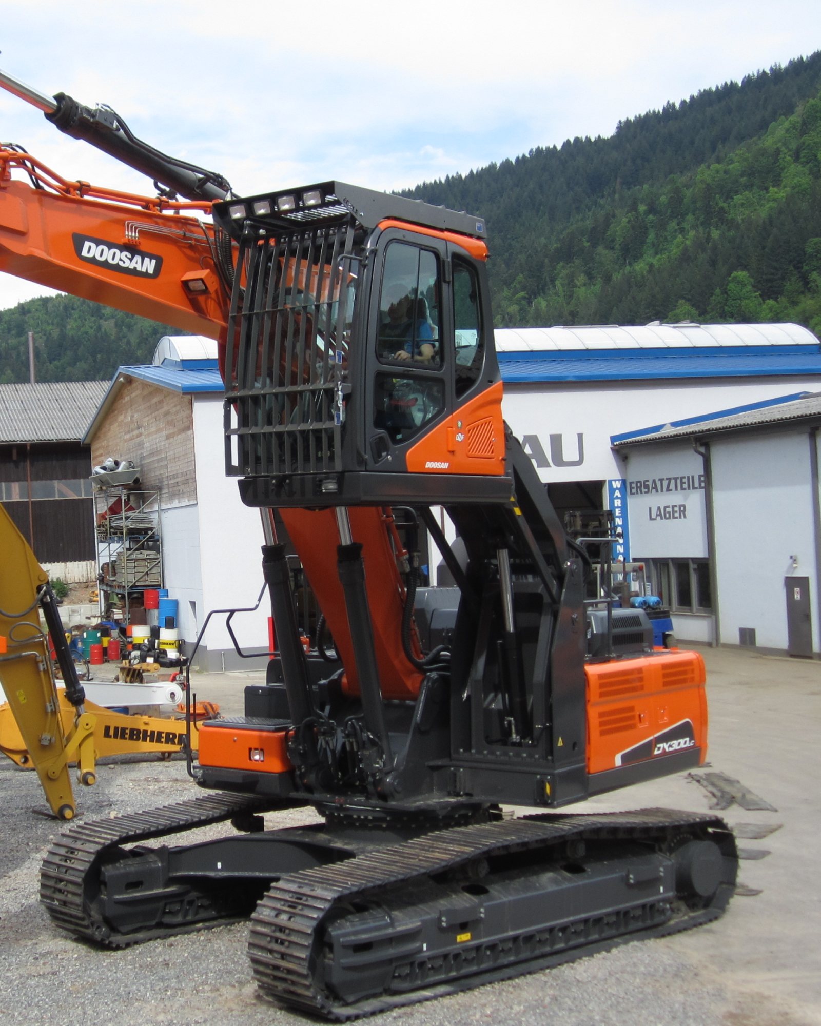 Hubkabine echle doosan dx300 bagger